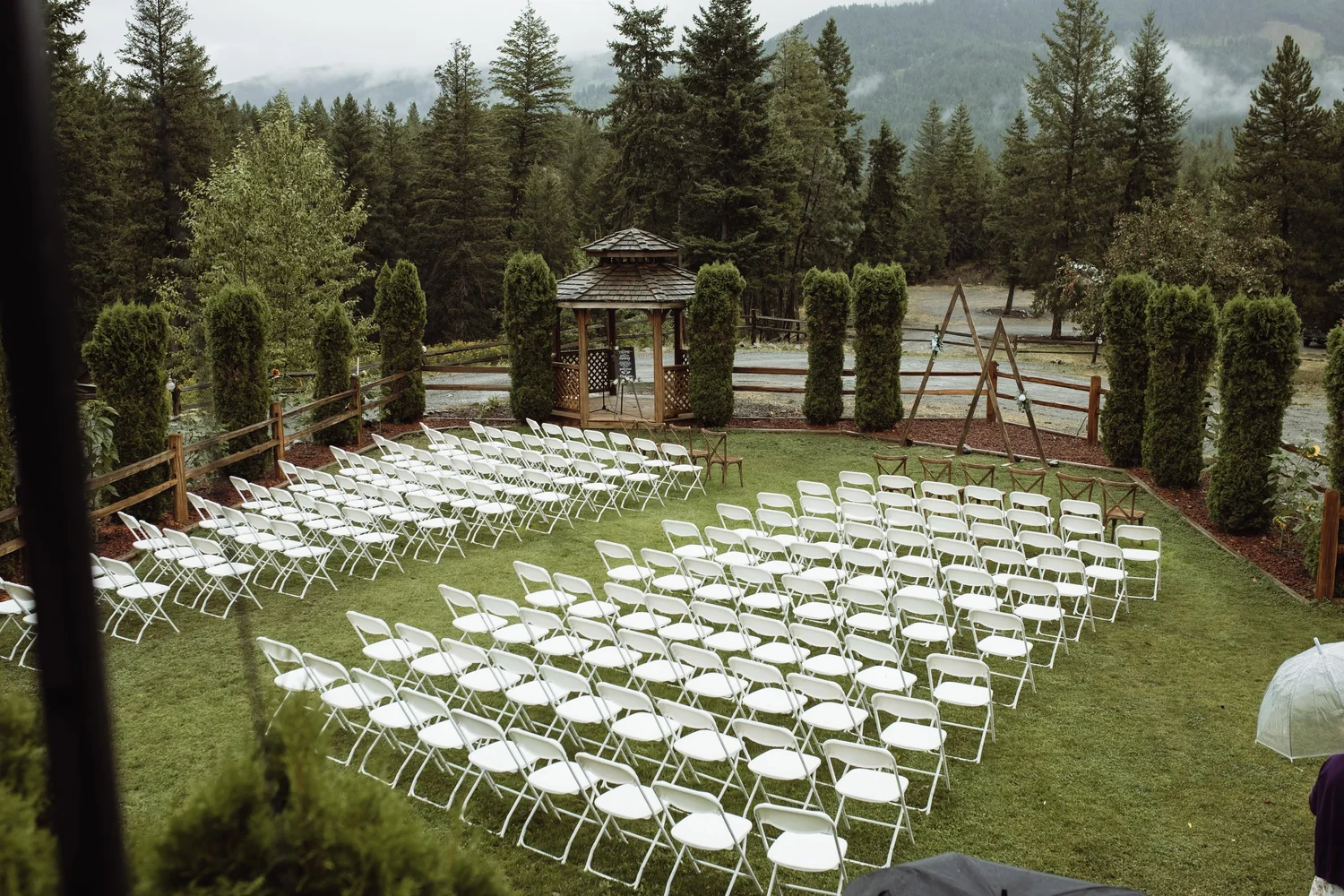 Garden ceremony seating